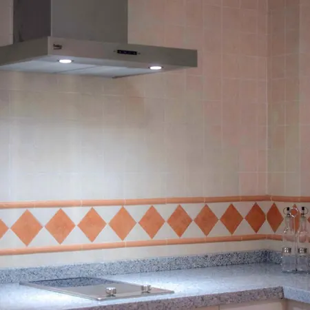 Modern In With Air Conditioning 85 M² Διαμέρισμα *